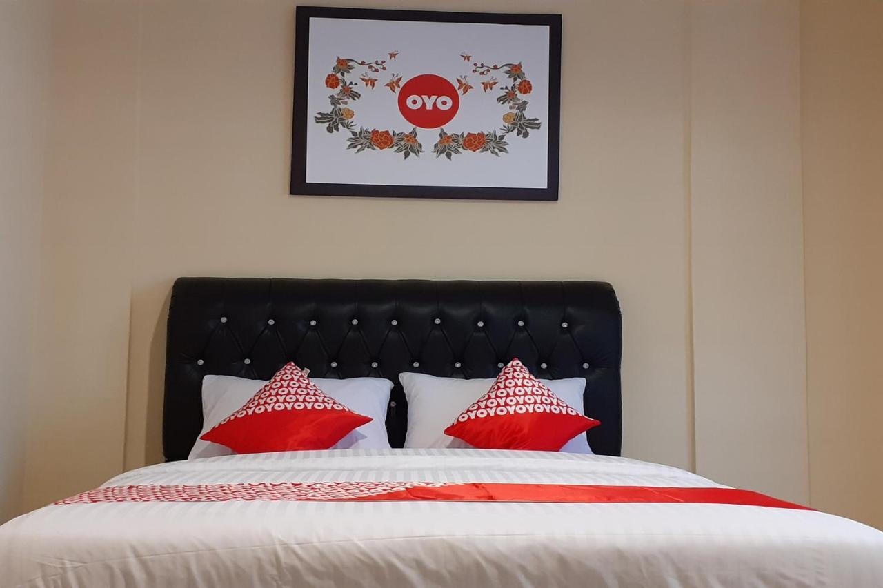 Oyo 1053 Angelyn Home Stay Μεντάν Εξωτερικό φωτογραφία