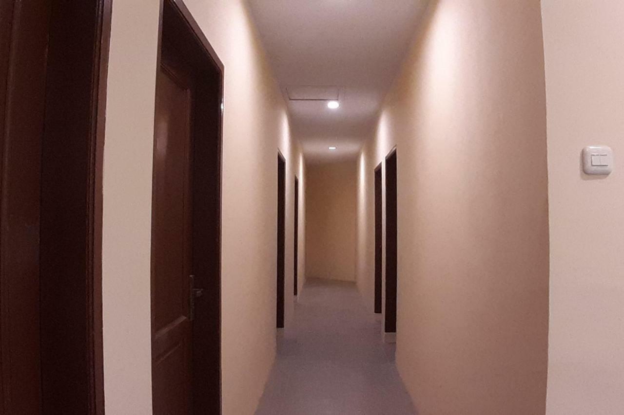 Oyo 1053 Angelyn Home Stay Μεντάν Εξωτερικό φωτογραφία