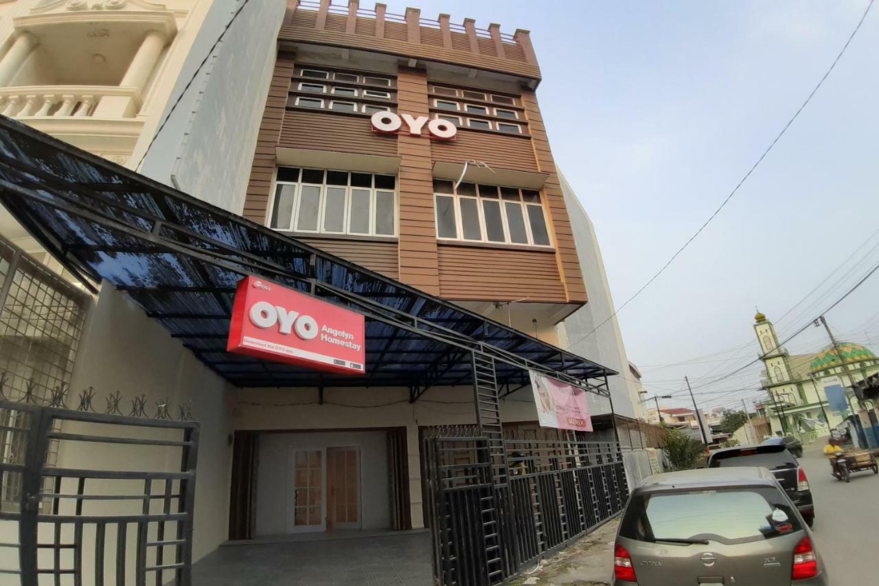 Oyo 1053 Angelyn Home Stay Μεντάν Εξωτερικό φωτογραφία