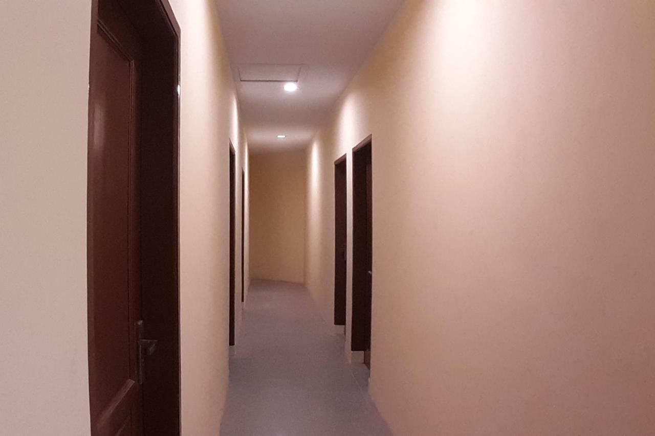 Oyo 1053 Angelyn Home Stay Μεντάν Εξωτερικό φωτογραφία